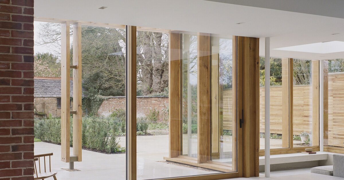 Pergola House: Innovative Timber Design for Outdoor Living | Avino